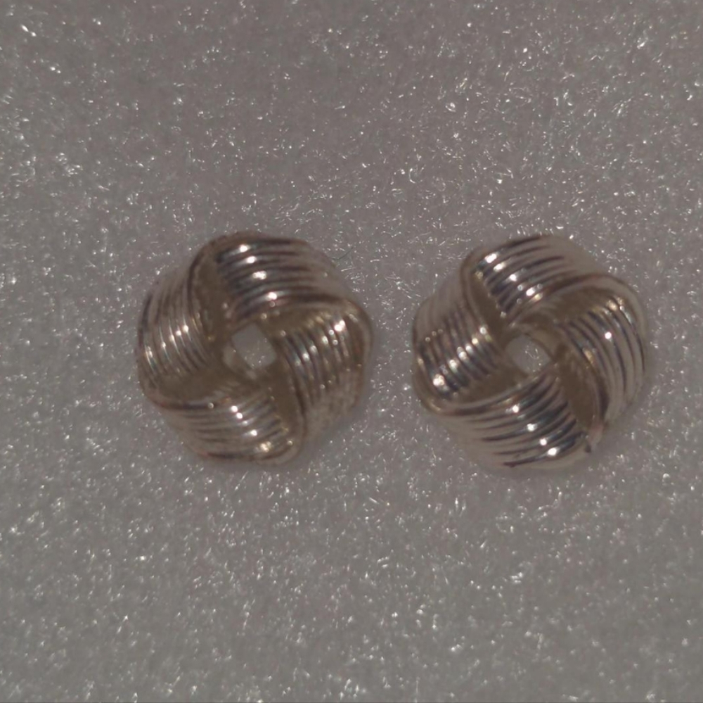 Knot earrings by themselves